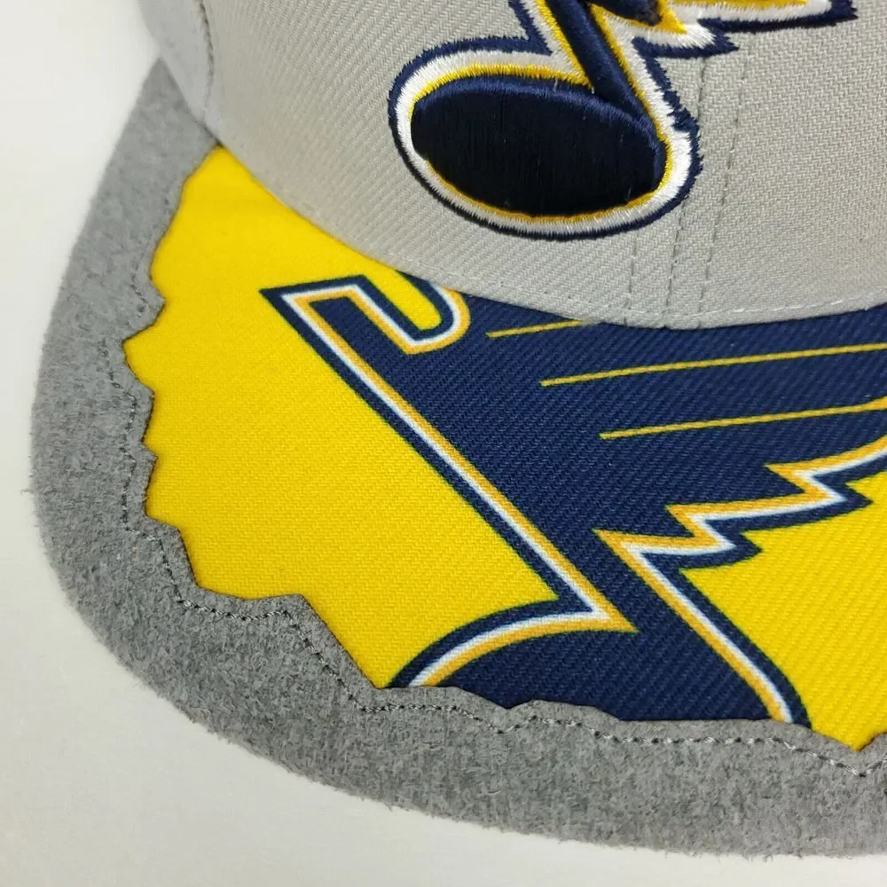 St. Louis Blues Mitchell & Ness‎ NHL Snapback Hat Cap 3D Logo Cut & Sew Bill NWT